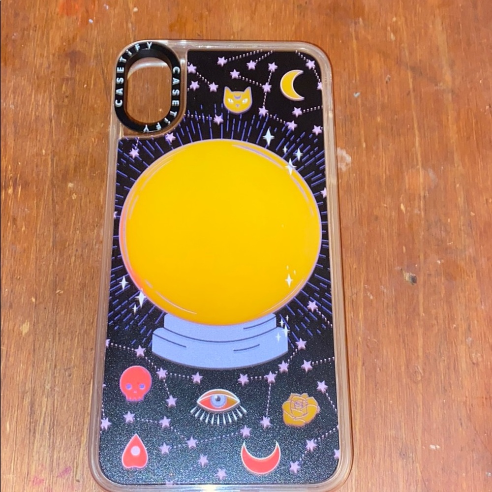 a super fun and cute iphone xs max case!